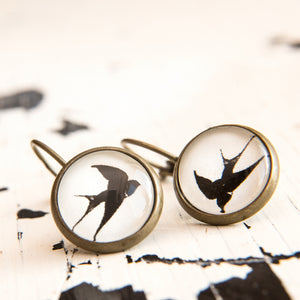 Cabochon Dangly & Stud Earrings / Natural Graphic Swallow / Black And White